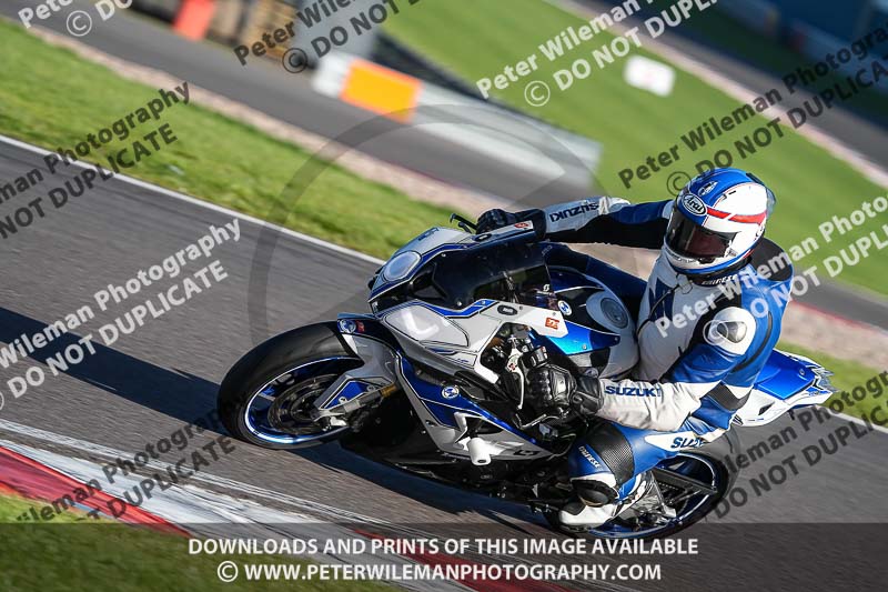 donington no limits trackday;donington park photographs;donington trackday photographs;no limits trackdays;peter wileman photography;trackday digital images;trackday photos